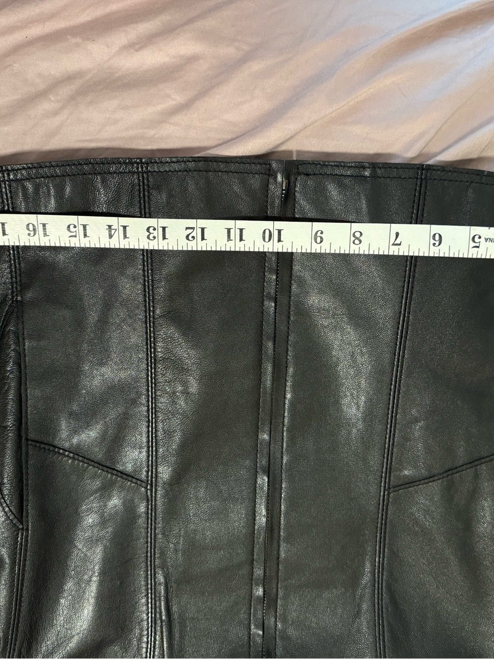 Black lightweight leather jacket, women's medium - Picture 7 of 9